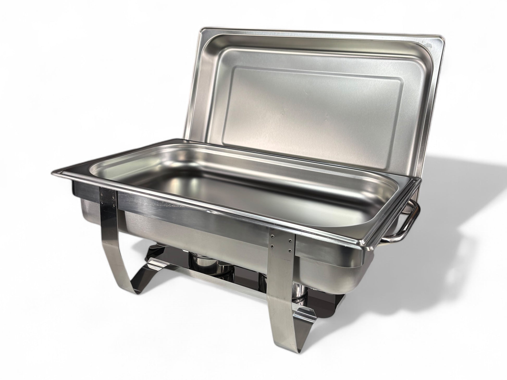 Geöffneter Edelstahl Chafing Dish (Buffetwärmer) für 1/1 GN, ideal für warmes Buffet bei Events.